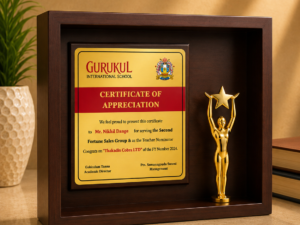 A premium wooden appreciation frame with a gold star figure and custom certificate panel — perfect for teachers, speakers and special recognition.